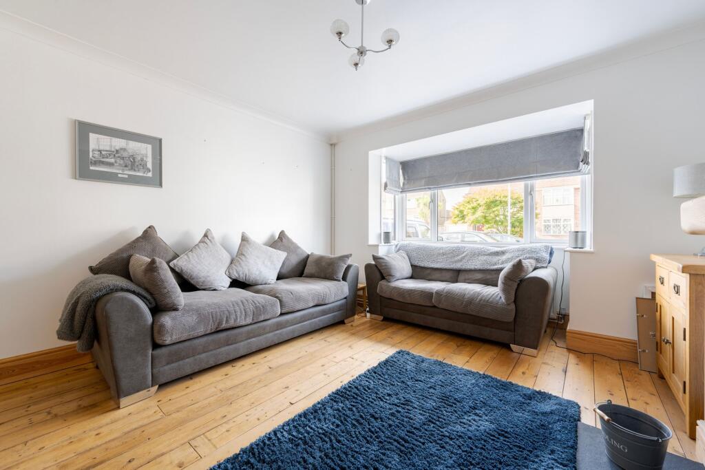 The Avenue, Pakefield photo 3