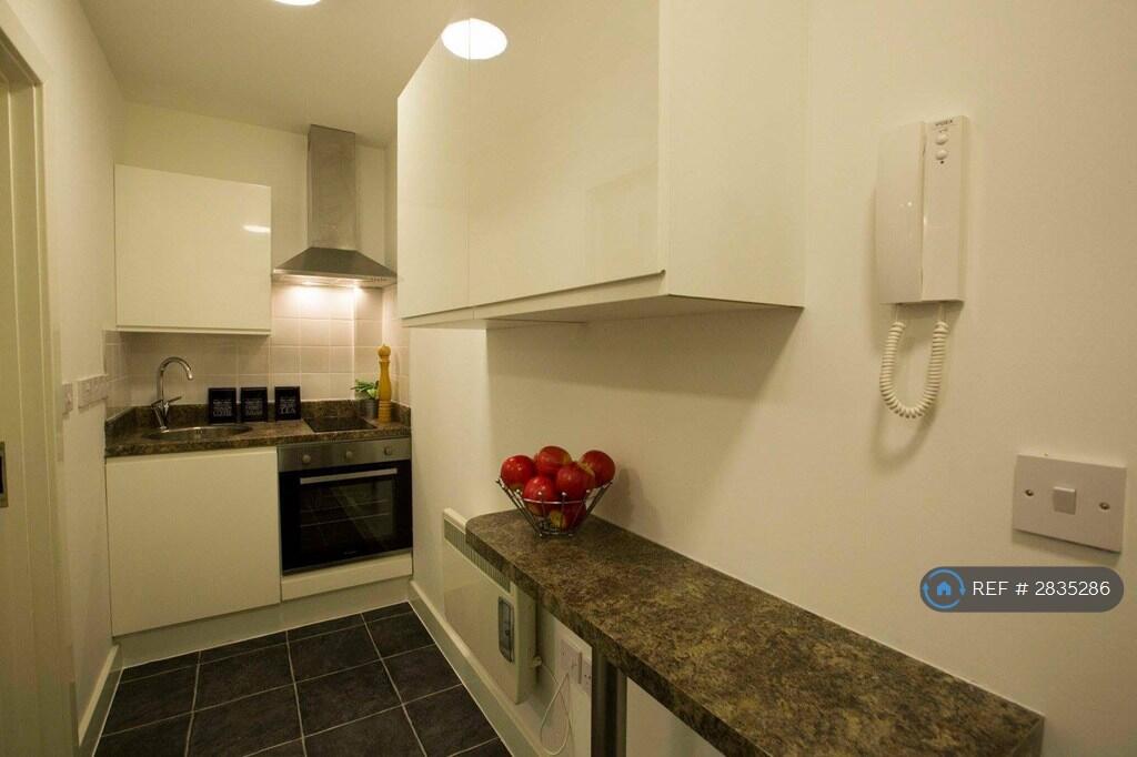Main image of property: Queens Terrace, Southampton, SO14