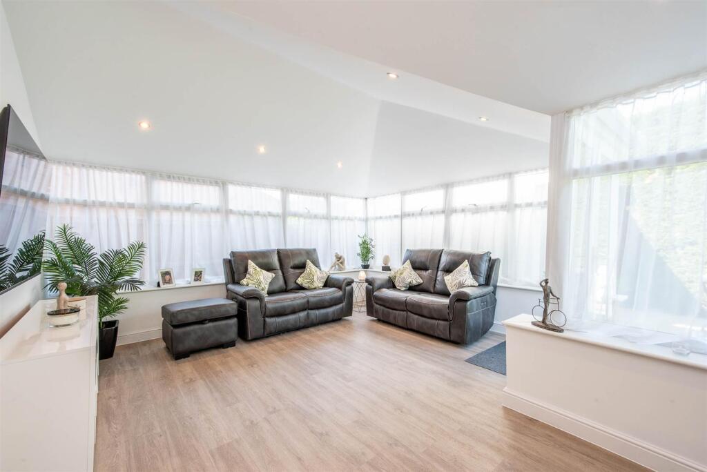 House in South Ribble, Turpin Green, Leyland - View 2