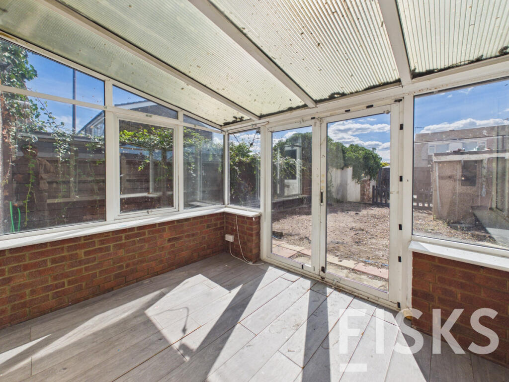 House in Southend-on-Sea - View 4