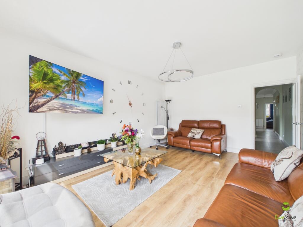 House in London - View 5