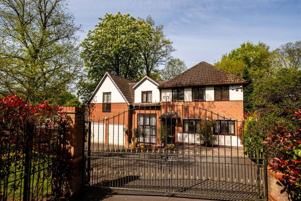 Main image of property: Upper Clifton Road, Sutton Coldfield