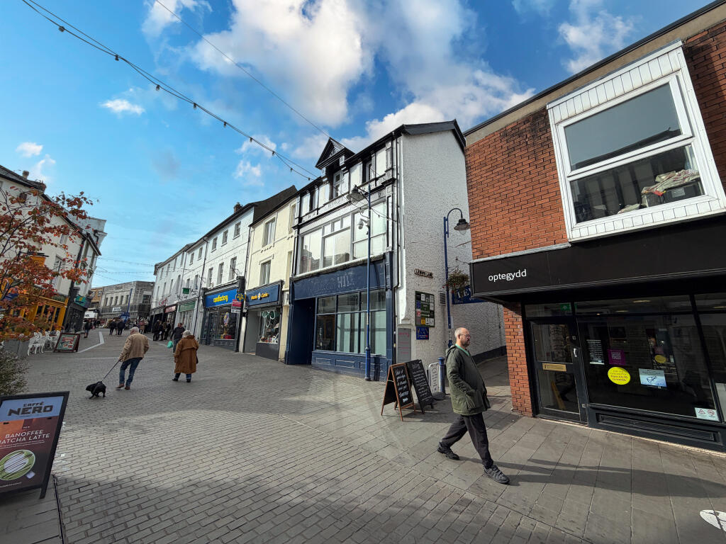 Frogmore Street