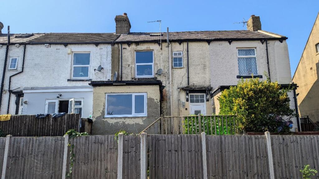 Main image of property: Hopewell View, Leeds