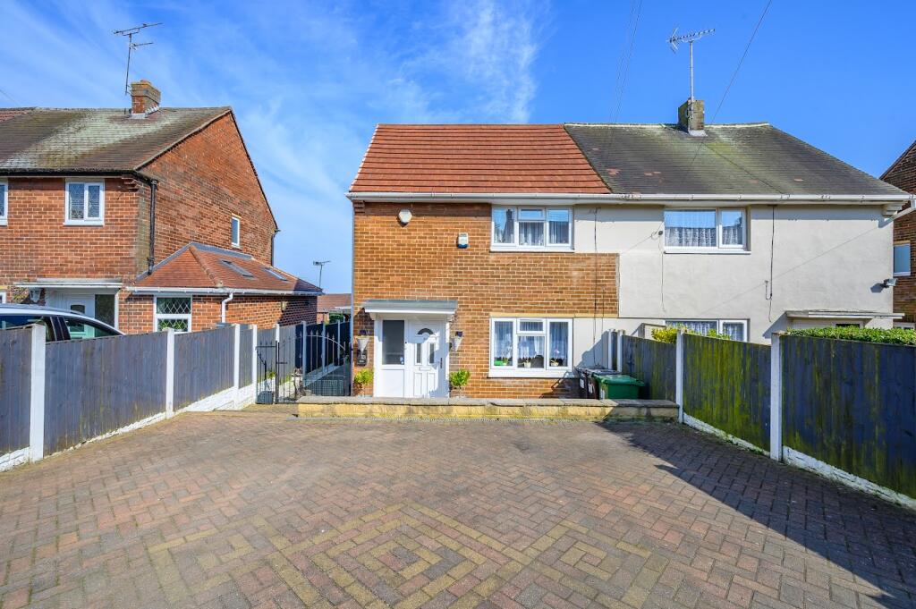 Main image of property: Springbank Road, Leeds, LS27