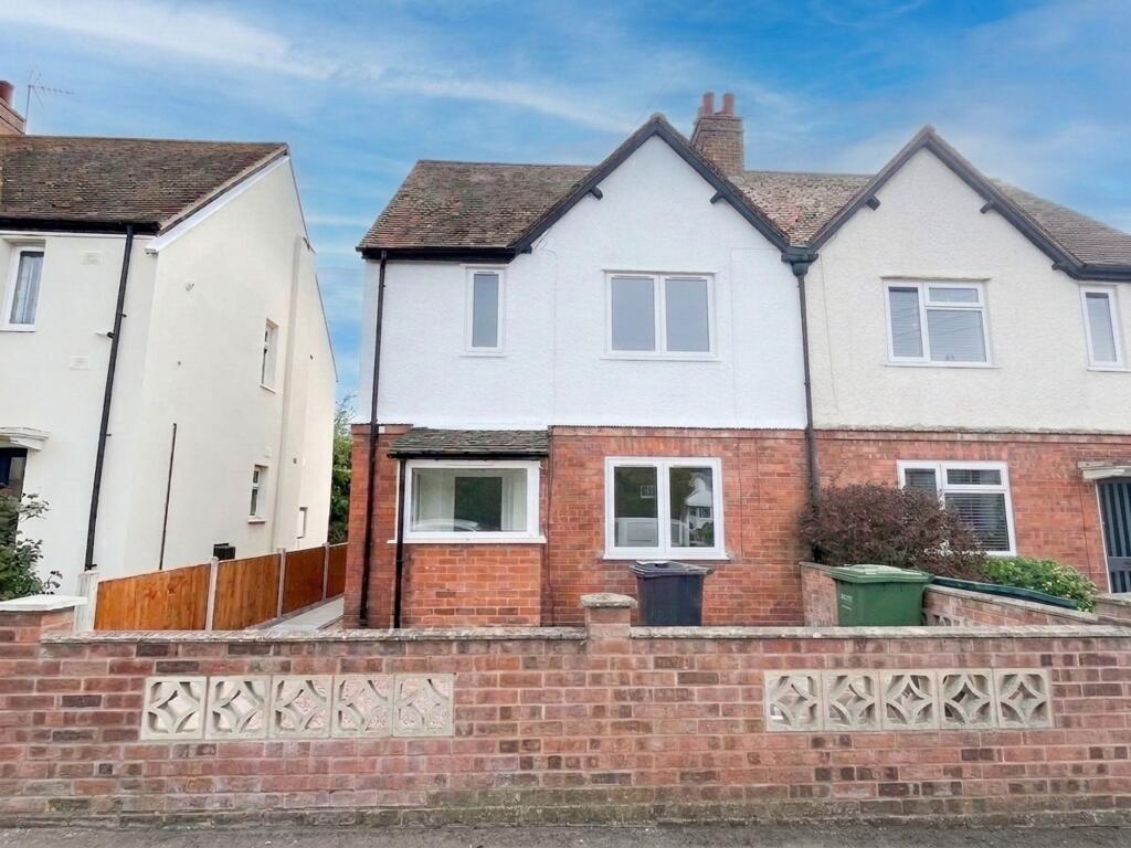 Main image of property: West Street, Evesham, WR11