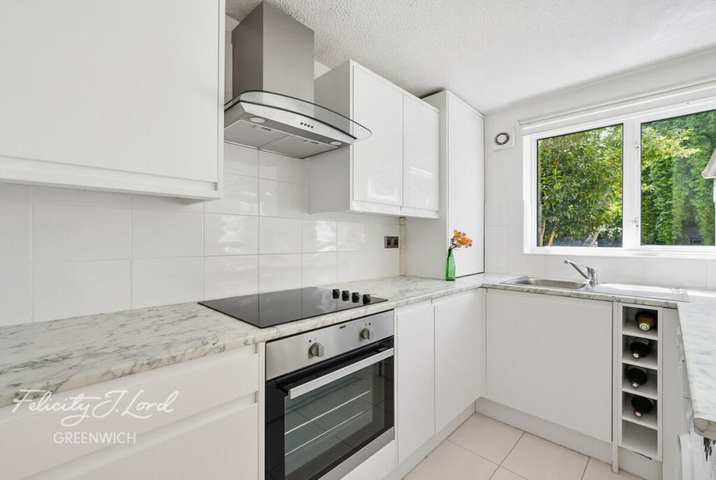 House in London, Deals Gateway, Deptford - View 5