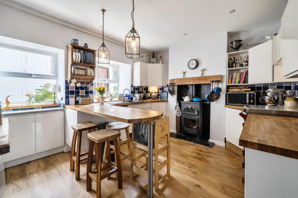 House in Stroud, Brimscombe and Thrupp - View 2