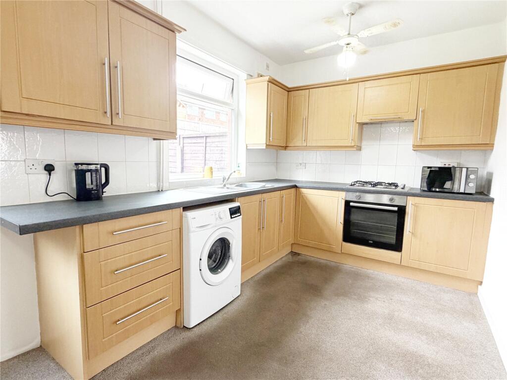 House in Rochdale, Hooley Brow - More