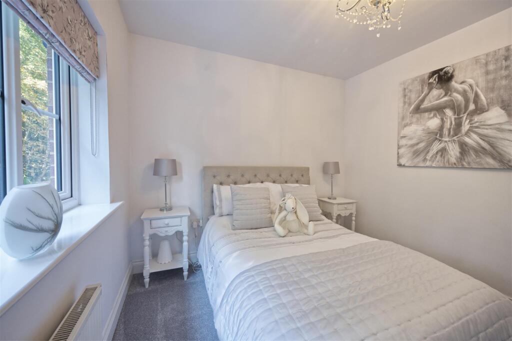 House in Newton Aycliffe, Great Aycliffe - View 5