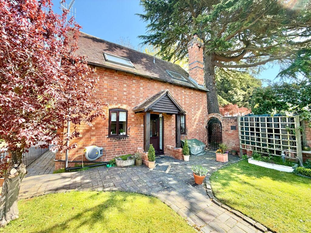 Main image of property: Mill Lane, Radford, Worcester, Worcestershire, WR7