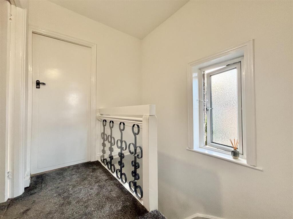 Additional image 8 of Hollybank Gardens, Bradford 7