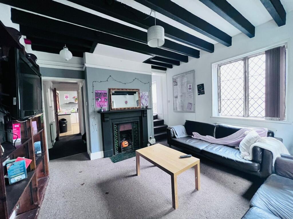 House in Nottingham - View 5