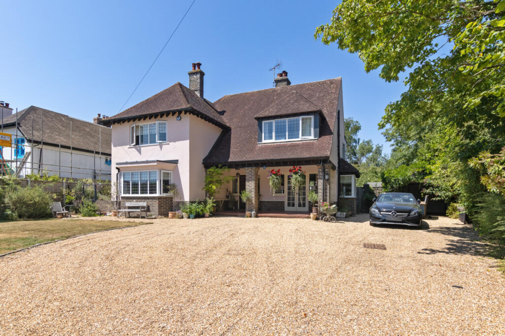 Main image of property: 52, Barrack Lane, Aldwick, West Sussex