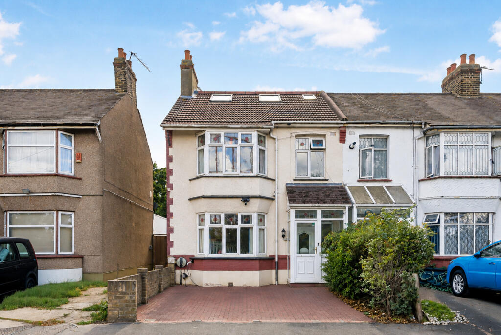 House in London, East Ham - View 3