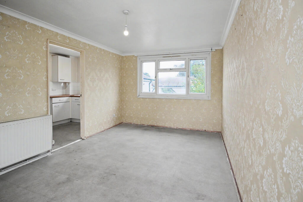 Apartment in Bradford - View 3