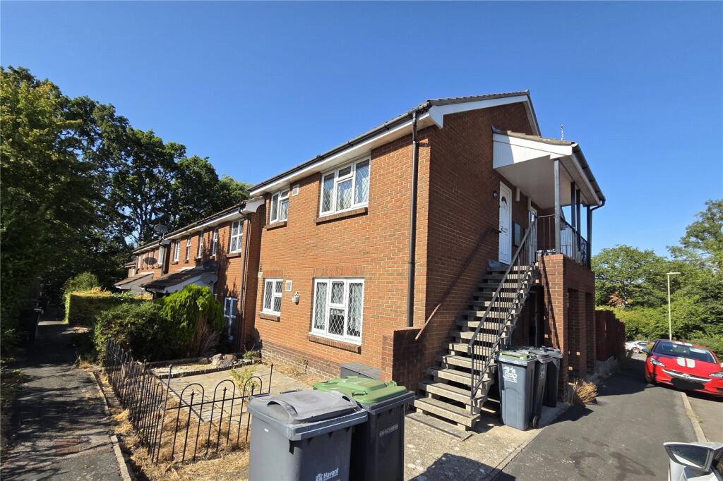 Main image of property: Arragon Court, Waterlooville, Hampshire, PO7