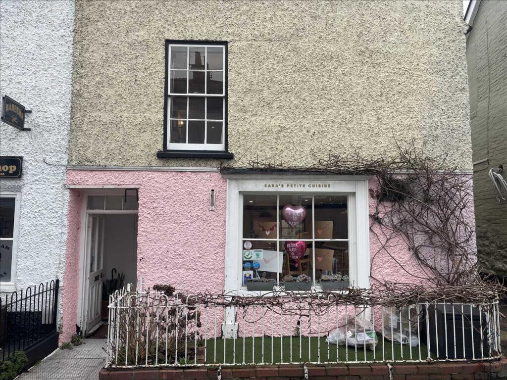 Main image of property: Fore Street, Topsham