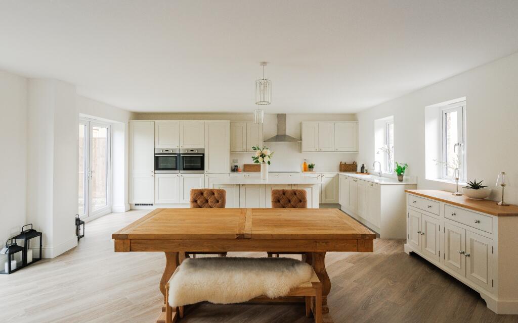 Additional image 4 of Mansfield Way, Glastonbury, BA6