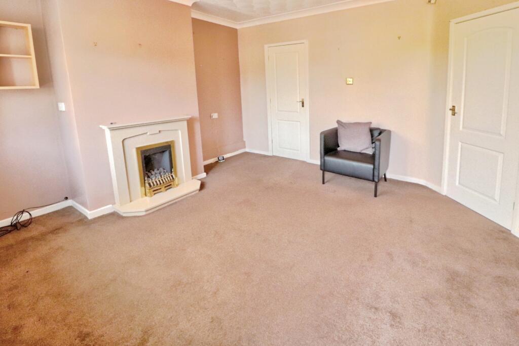 House in Sheffield, The Green, Penistone - View 5