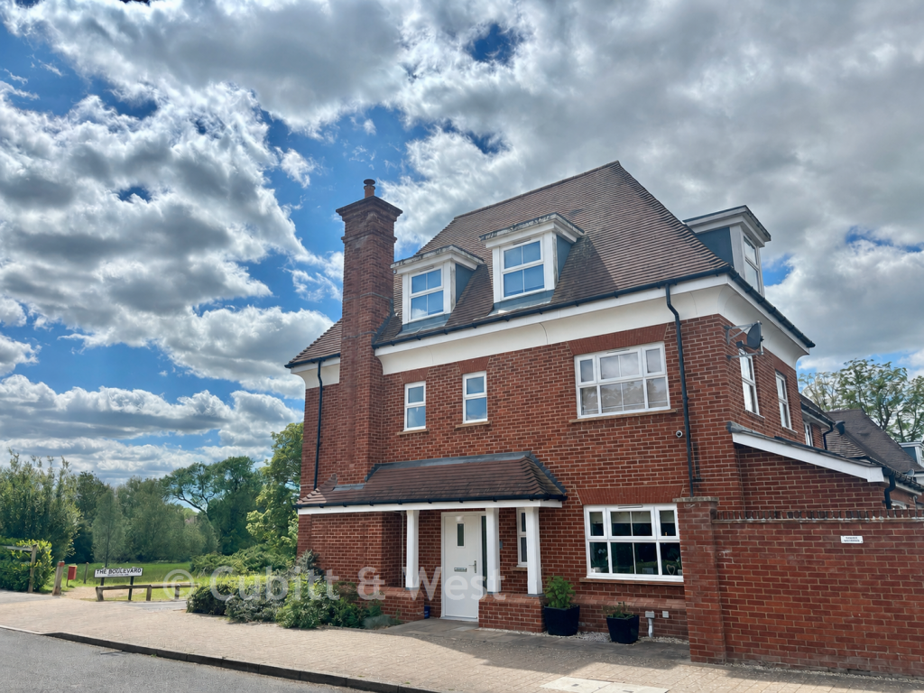 4-bed semi-detached on The Boulevard, Horsham, West Sussex, £680,000