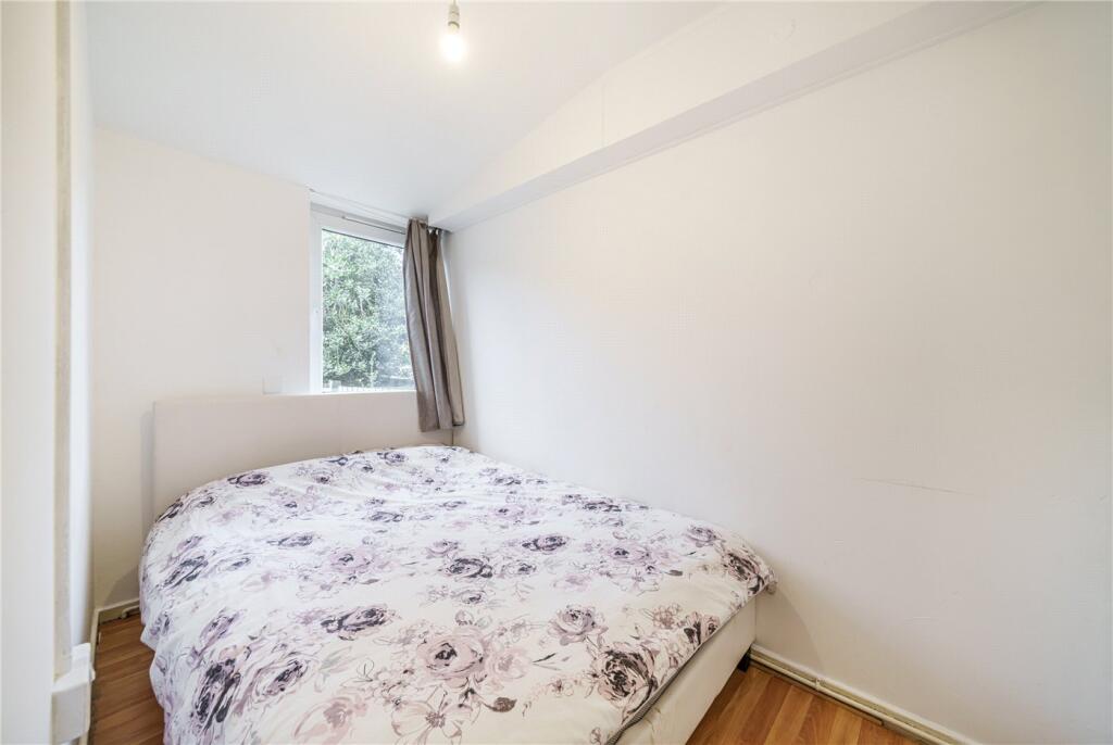 Apartment in London - View 2