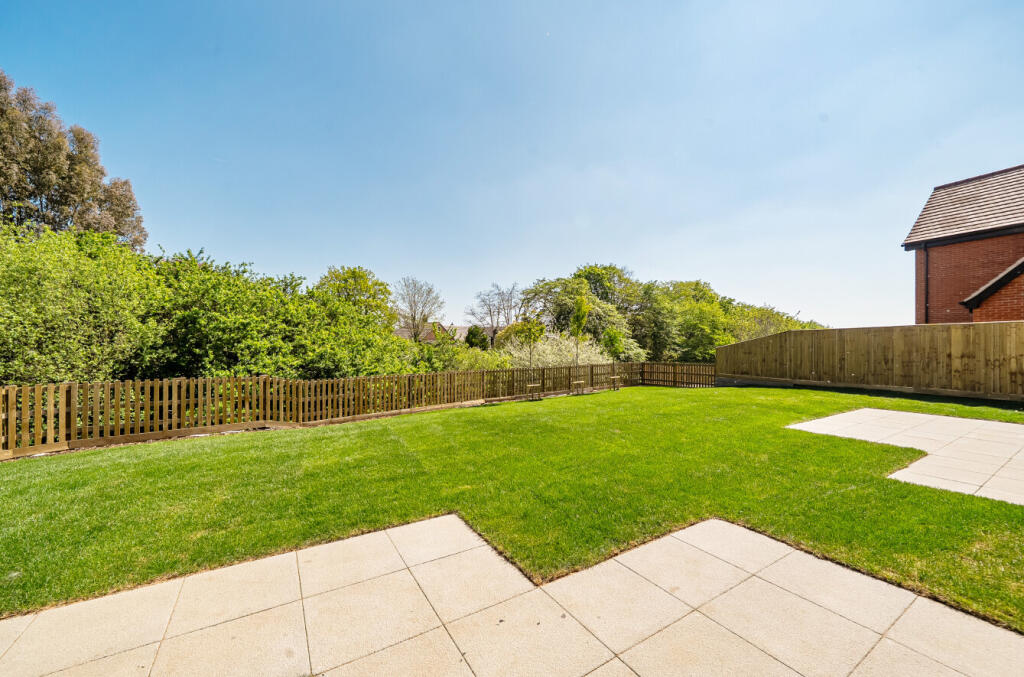 House in Stratfield Mortimer, Mortimer - View 3