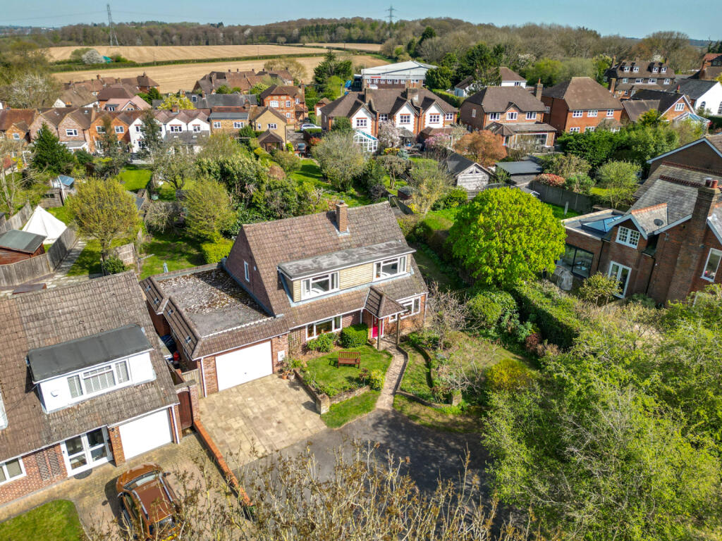 Main image of property: Nelson Close, Winchmore Hill, Amersham, Buckinghamshire, HP7