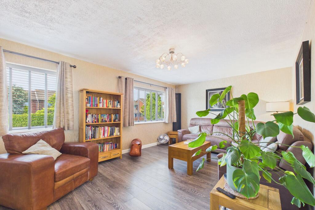 Appleton Road, Upton, CH2 - View 6