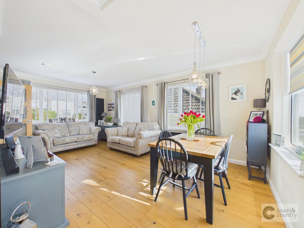 House in Teignbridge, Teignmouth - View 4