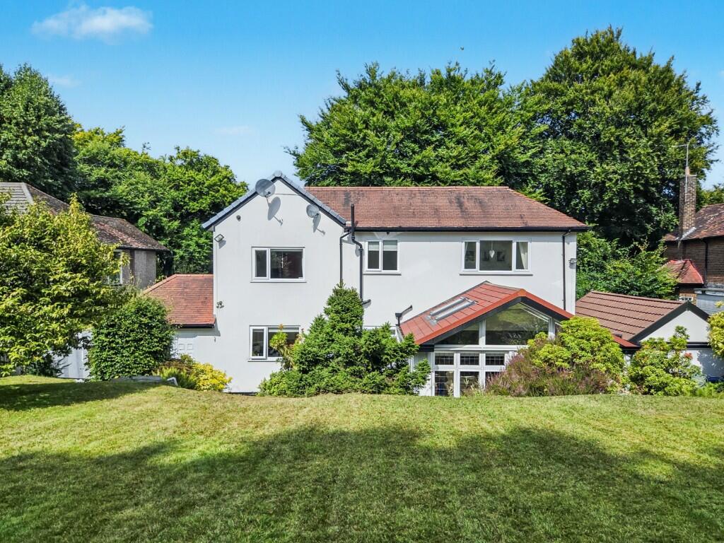 House in Salford, Greater Manchester - View 4