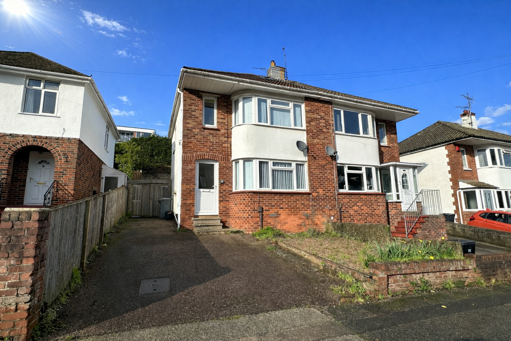 Main image of property: 58 Shorton Valley Road, Preston, Paignton, Devon, TQ3 1RB