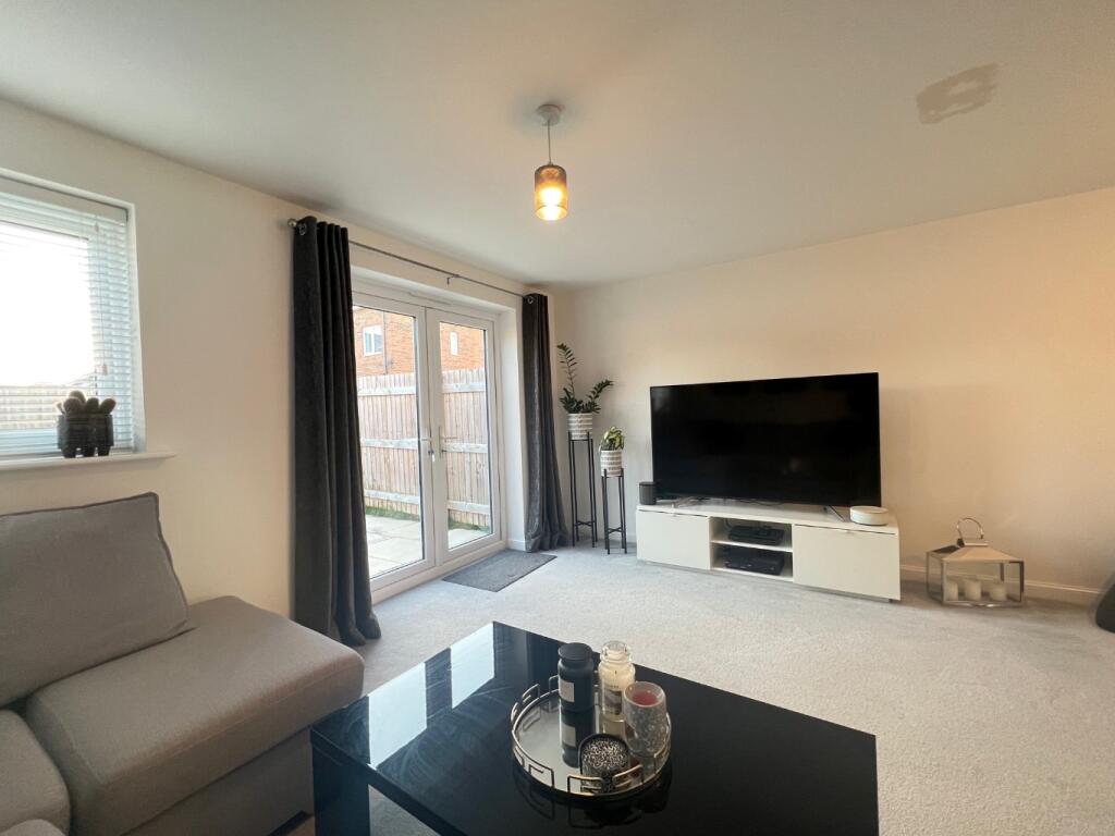 House in Fylde, Bryning-with-Warton - More