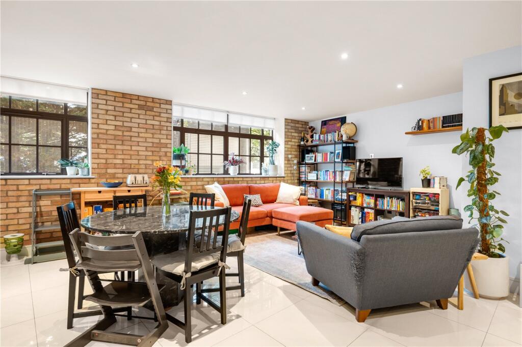 Apartment in London - View 4