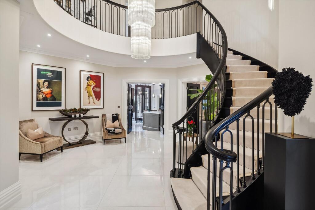 House in Kingston upon Thames - View 4