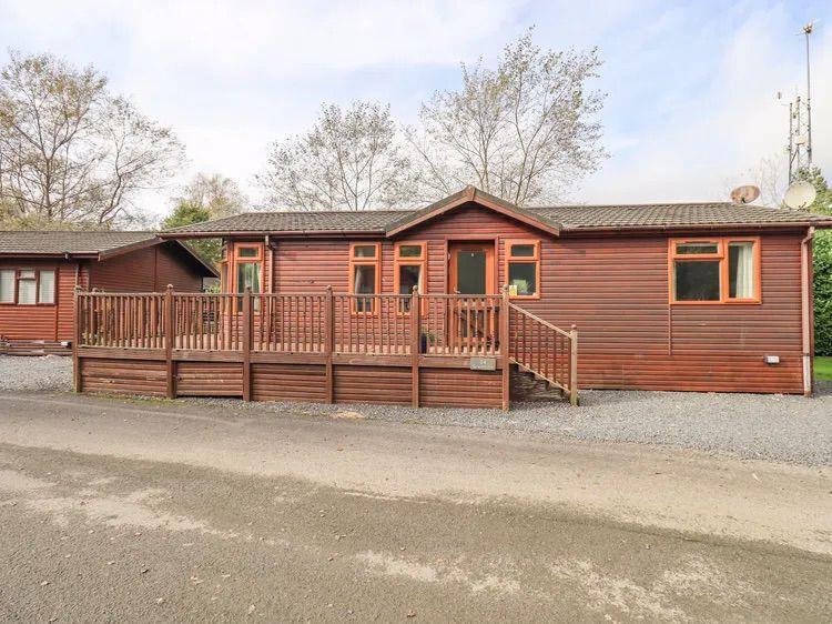 2-bed caravan on White Cross Bay Holiday Park & Marine, Ambleside Road, Windermere, LA23 1LF, £125,000