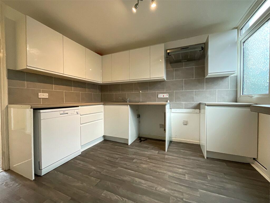 Additional image 3 of Elizabeth Drive, Tamworth, Staffordshire, B79