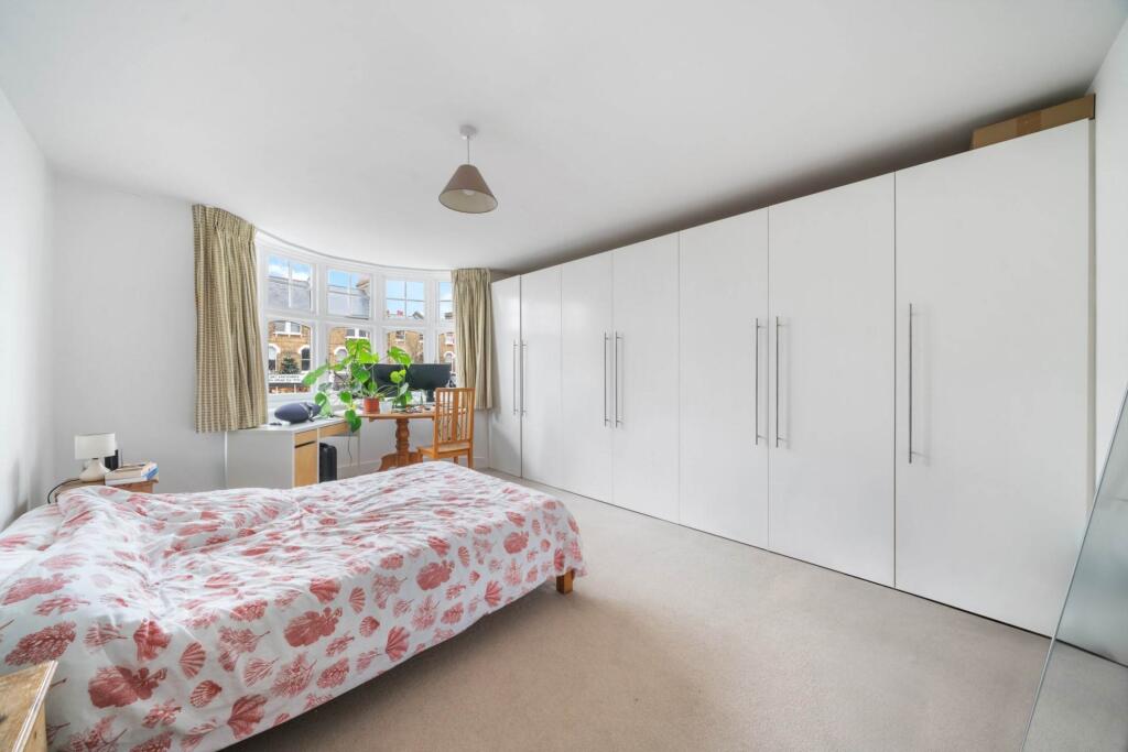 House in London, Dulwich - More