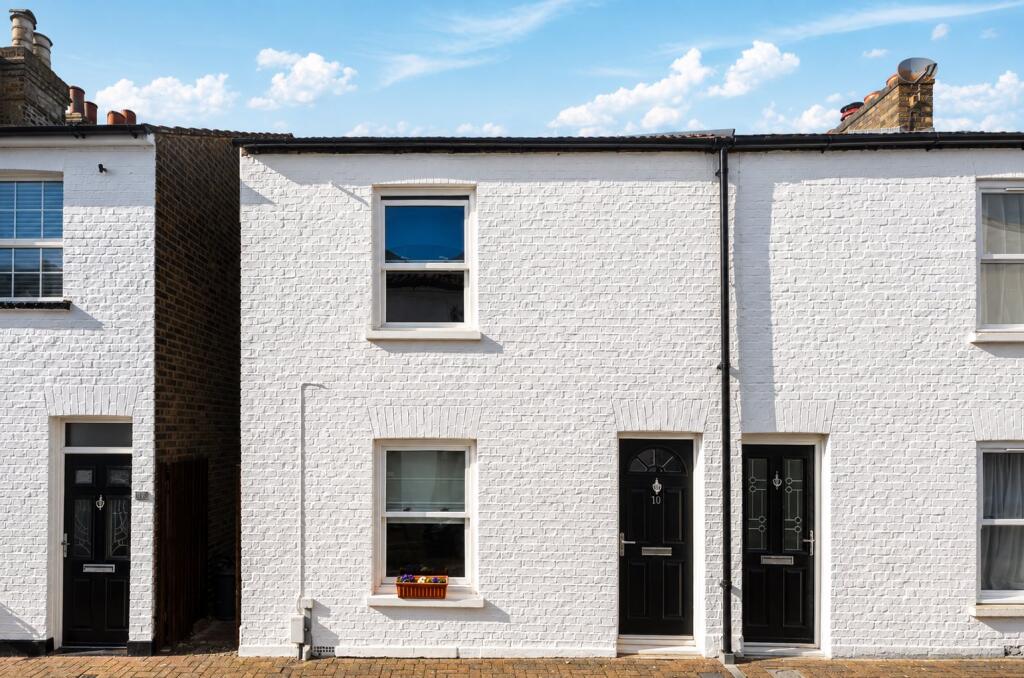 Main image of property: Victoria Road, Chislehurst, Kent, BR7