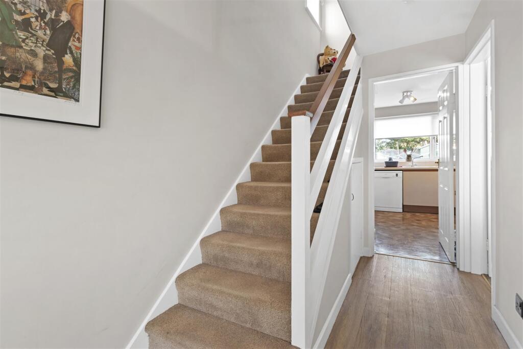 House in Wealden, Hailsham - View 4