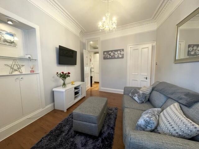 1 bedroom ground floor flat for rent