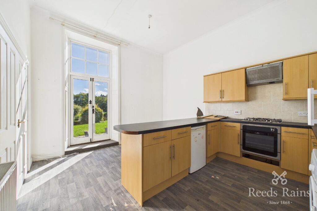 Apartment in Huddersfield - View 3