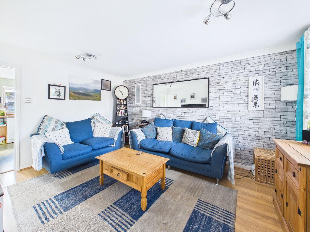 House in Huntingdonshire, Eaton Socon, St Neots - View 3