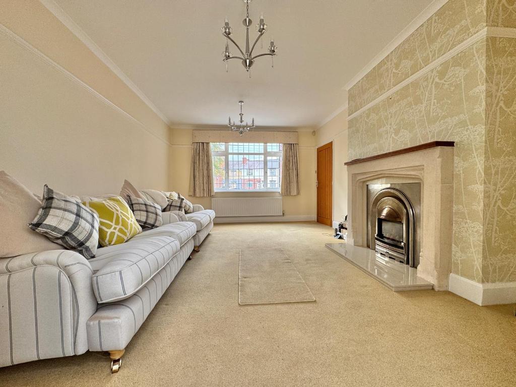 Additional image 9 of Church Vale, West Bromwich, West Midlands, B71 4DJ