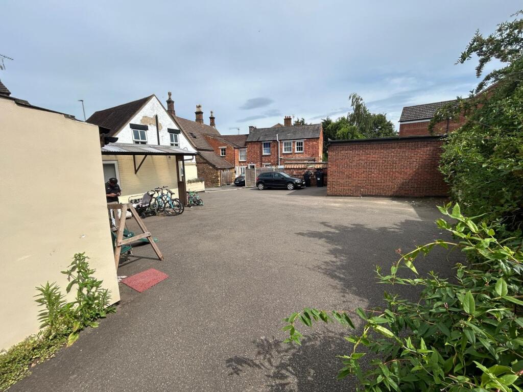 Apartment in Wellingborough, Hatton Park - View 2