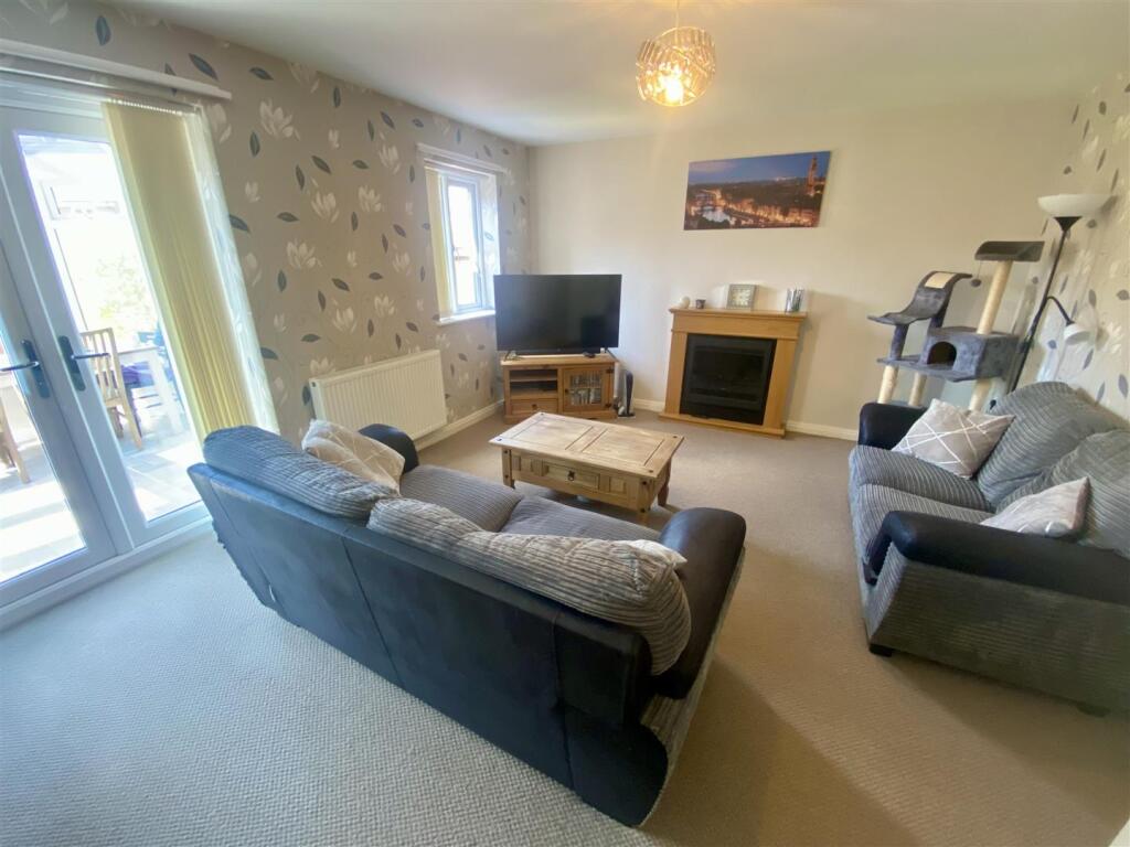 House in Leicester - More