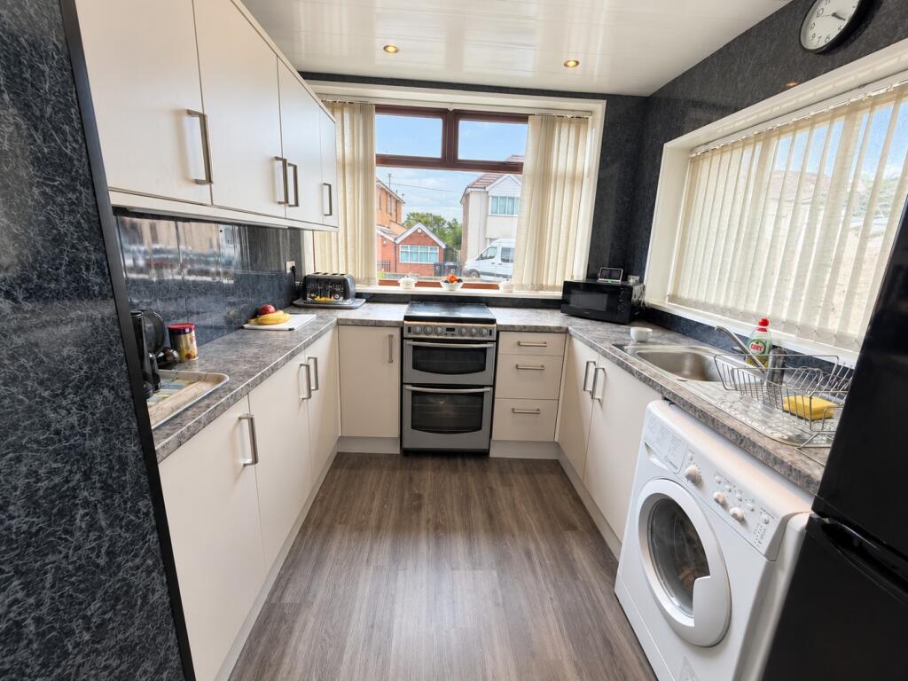 House in Stockport, Greater Manchester - View 3