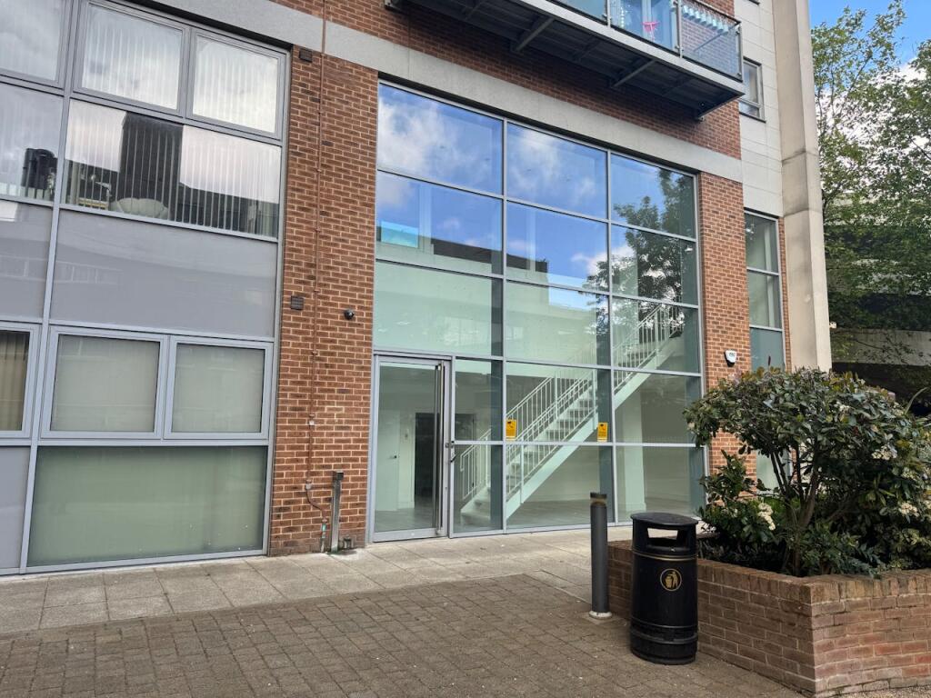 Main image of property: 4 Wilmington Close, Watford, WD18 0FQ