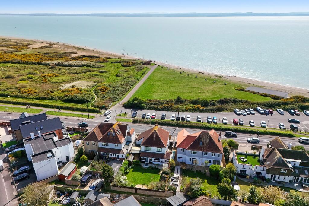 Main image of property: MARINE PARADE EAST, LEE ON THE SOLENT