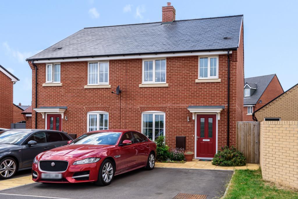 Main image of property: Berryfields, Aylesbury, HP18